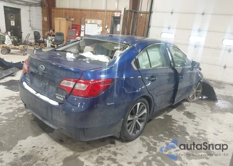 2015 Subaru Legacy 2.5I Limited z USA, uszkodzony, nr VIN 4S3BNAN65F3042846